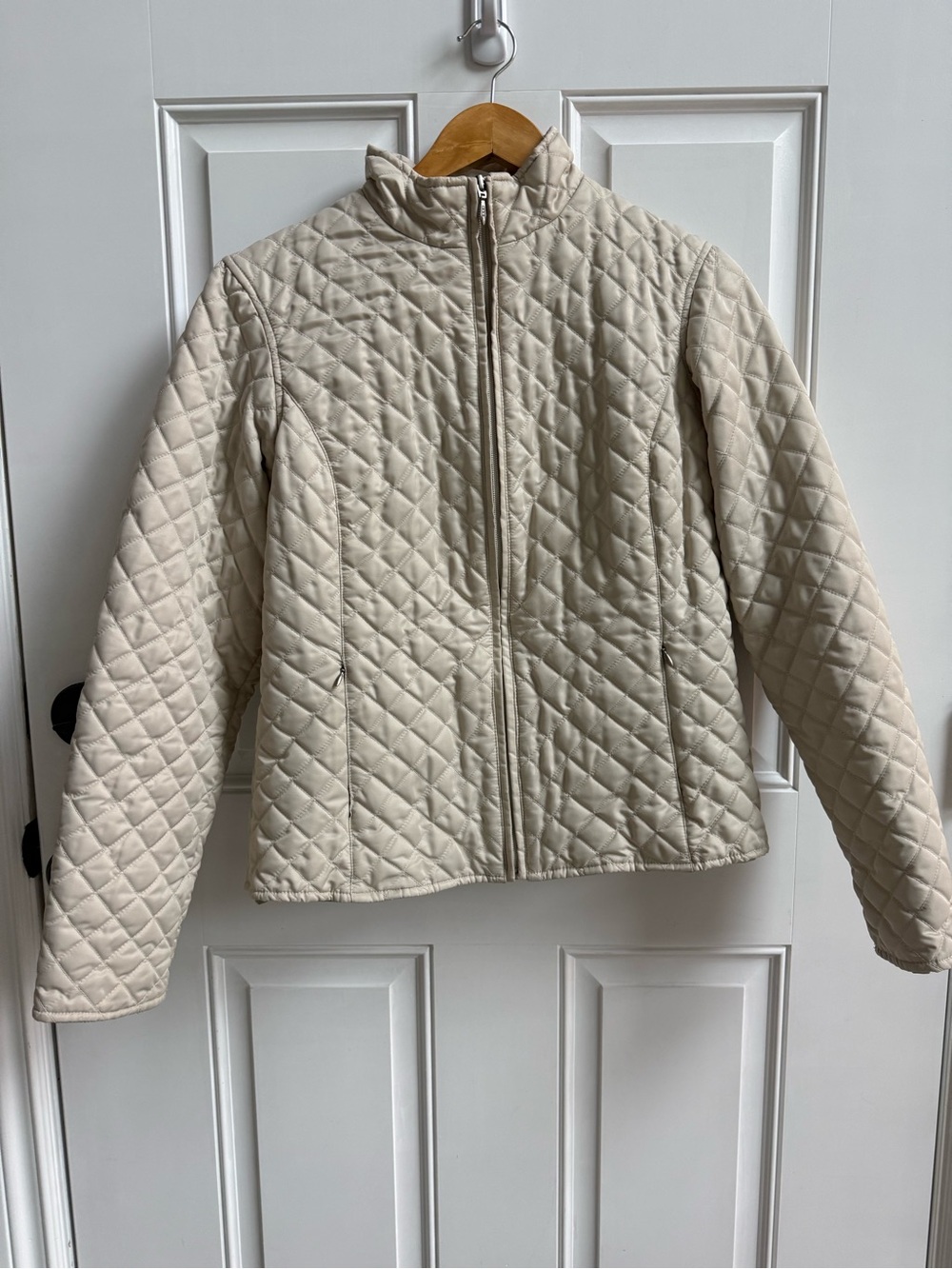 Eddie Bauer Diamond Quilted Zip-Front Cream Winter Jacket